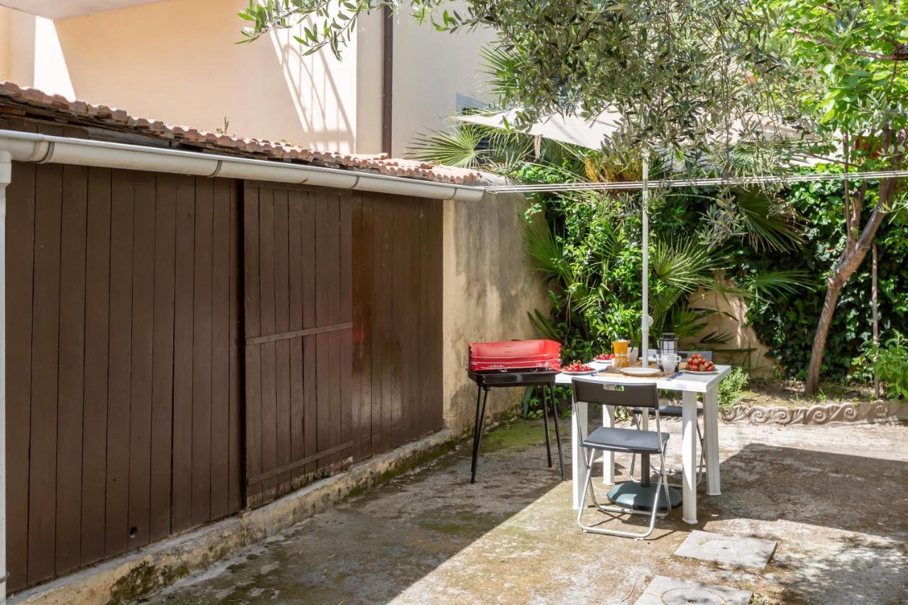 Cisanello Rock Apartment With Patio And Barbecue 比萨 外观 照片
